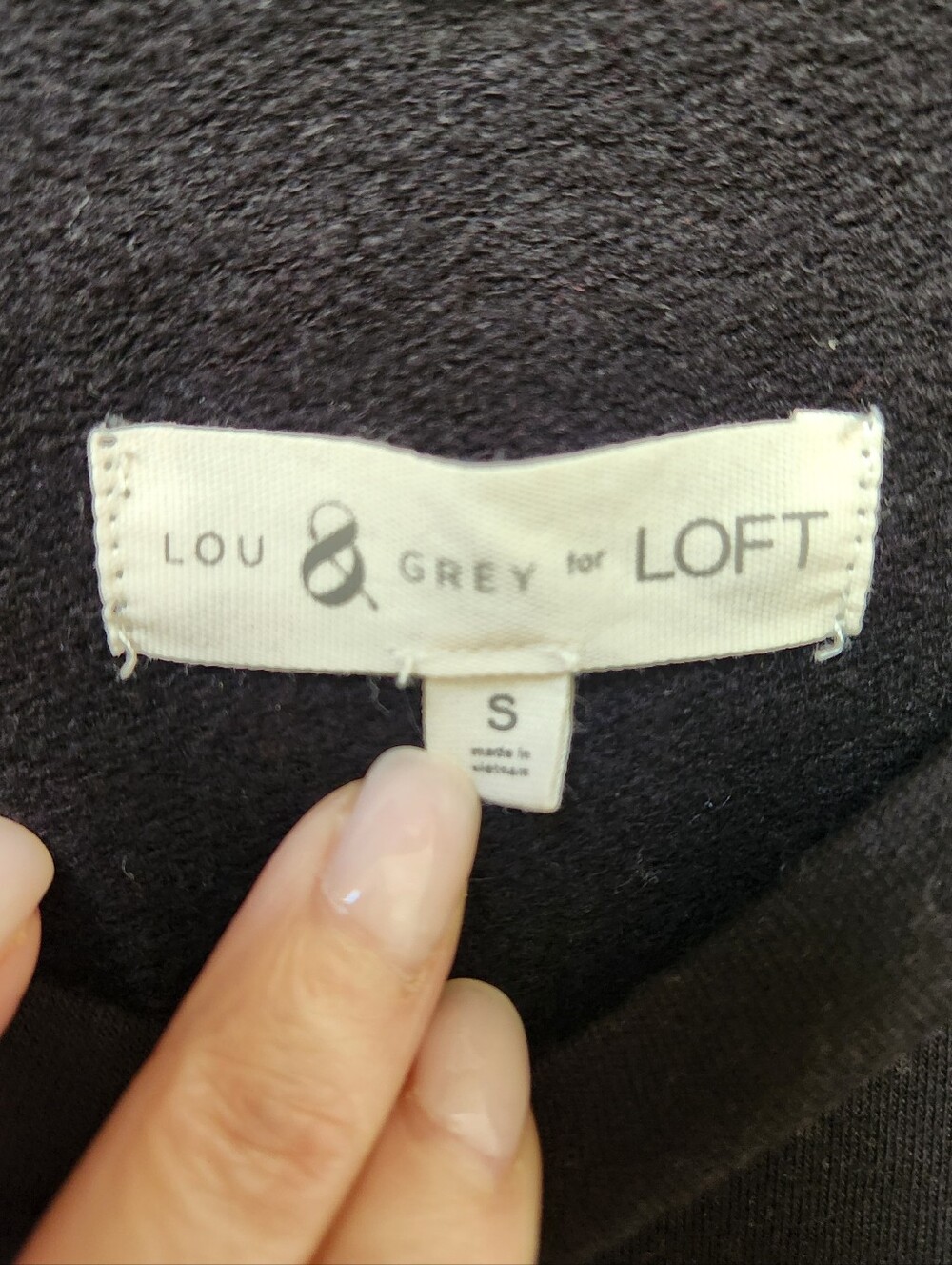 Lou & Grey By Loft Black Long-Sleeve Lightweight Pullover, Size Small - Picture 2 of 9